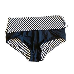 Calia by Carrie Underwood Boy Short Fold Over Stripped Swimsuit Bikini B…